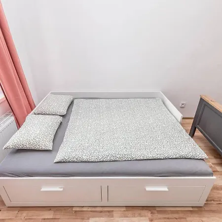 Elegance Прага